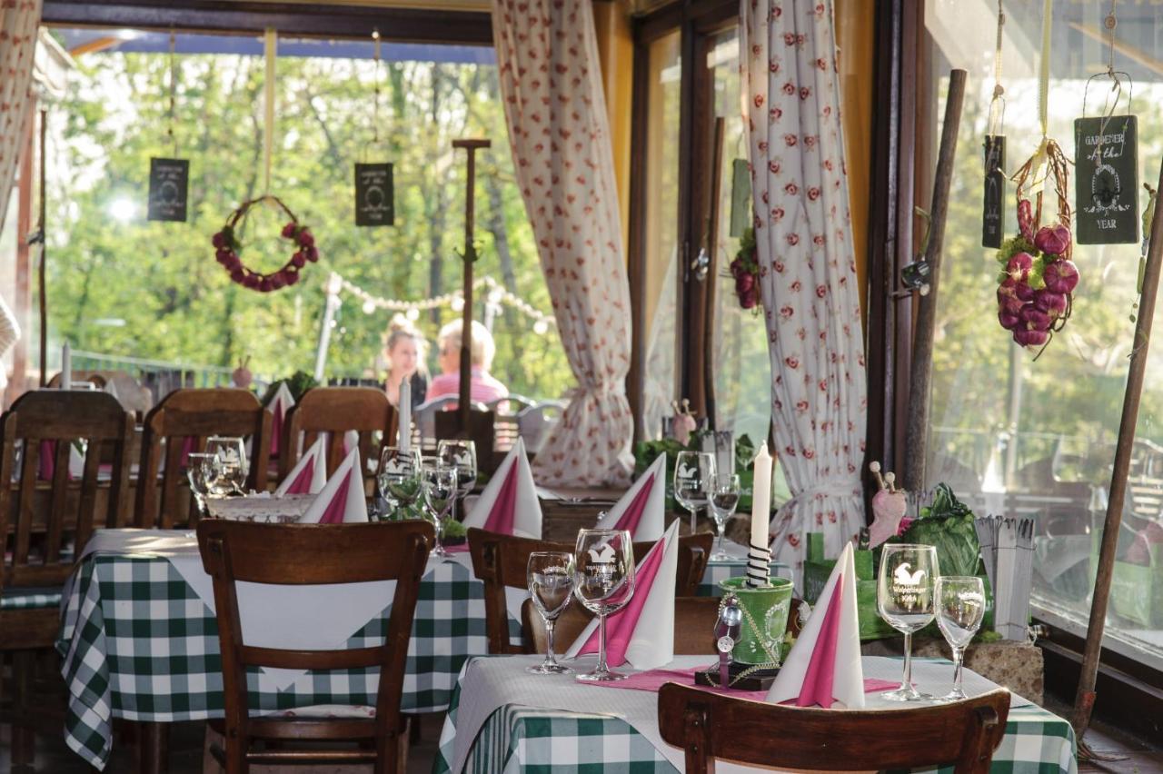 Merkurwald - Restaurant Wolpertinger Hotel